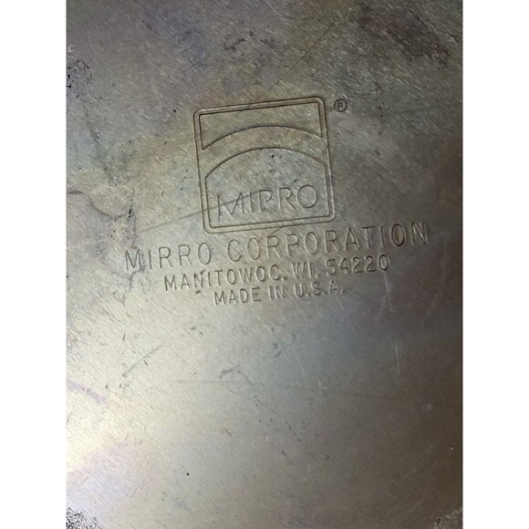 Vintage Mirro Bun Warmer Beige  Made in USA 2 Piece Set Pot Lid Retro Alum - Picture 10 of 10